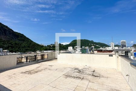 Apartamento à venda com 380m², 4 quartos e 2 vagas Apartamento à venda com 380m², 4 quartos e 2 vagasÁrea externa