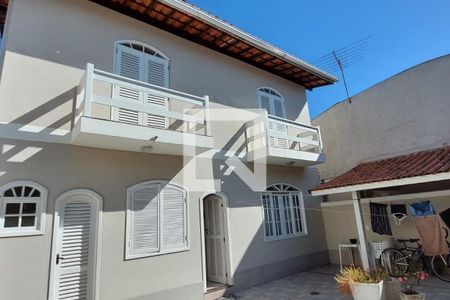 Casa à venda com 357m², 4 quartos e 3 vagas