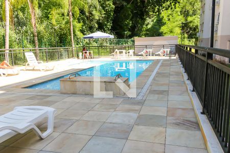 Apartamento à venda com 44m², 2 quartos e sem vaga Apartamento à venda com 44m², 2 quartos e sem vagaÁrea comum - Piscina