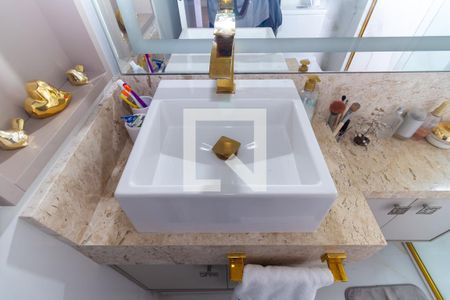 Apartamento à venda com 91m², 2 quartos e 2 vagas Apartamento à venda com 91m², 2 quartos e 2 vagasBanheiro da Suíte 2