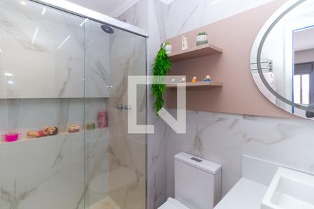 Apartamento à venda com 91m², 2 quartos e 2 vagas Apartamento à venda com 91m², 2 quartos e 2 vagasBanheiro da Suíte 1