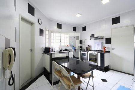 Casa à venda com 250m², 3 quartos e 4 vagasCozinha