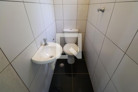 Casa à venda com 250m², 3 quartos e 4 vagasBanheiro de serviço