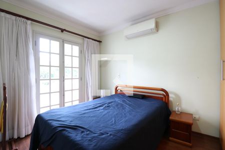 Casa à venda com 250m², 3 quartos e 4 vagasSuíte 2