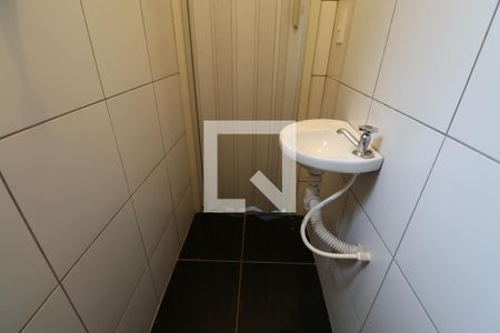 Casa à venda com 250m², 3 quartos e 4 vagasBanheiro de serviço