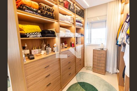 Apartamento à venda com 75m², 1 quarto e 1 vagaCloset da suíte