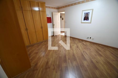 Apartamento à venda com 180m², 3 quartos e 1 vagaQuarto 2