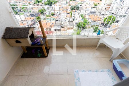 Apartamento à venda com 70m², 3 quartos e 1 vaga Apartamento à venda com 70m², 3 quartos e 1 vagaVaranda