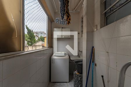 Apartamento à venda com 68m², 3 quartos e 1 vagaÁrea de Serviço