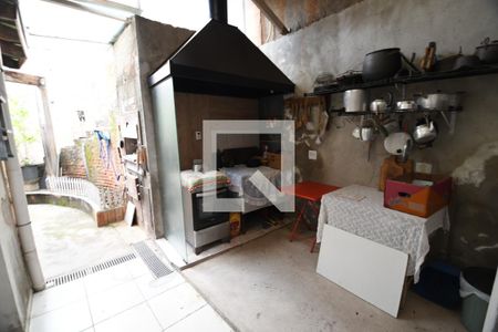 Casa à venda com 242m², 2 quartos e 2 vagasVaranda