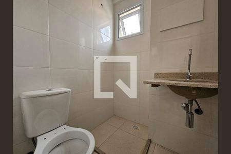 Apartamento à venda com 35m², 2 quartos e sem vagaBanheiro