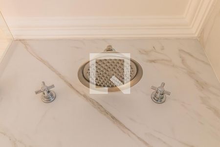 Apartamento à venda com 70m², 2 quartos e 1 vagaBanheiro Social