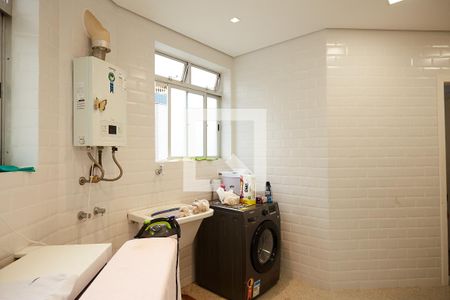 Apartamento para alugar com 180m², 4 quartos e 3 vagas Apartamento para alugar com 180m², 4 quartos e 3 vagasÁrea de Serviço