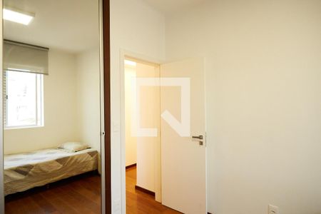 Apartamento para alugar com 180m², 4 quartos e 3 vagas Apartamento para alugar com 180m², 4 quartos e 3 vagasQuarto 2