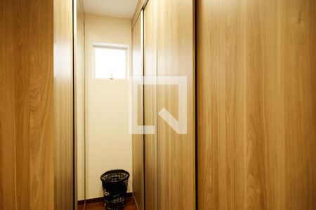 Apartamento para alugar com 180m², 4 quartos e 3 vagas Apartamento para alugar com 180m², 4 quartos e 3 vagasQuarto