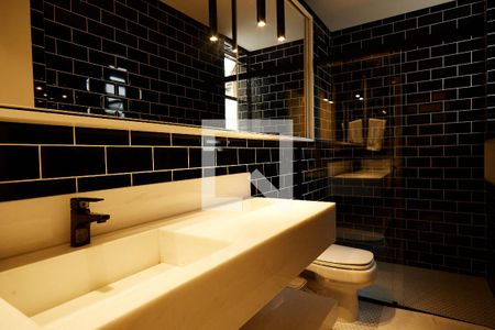 Apartamento para alugar com 180m², 4 quartos e 3 vagas Apartamento para alugar com 180m², 4 quartos e 3 vagasBanheiro