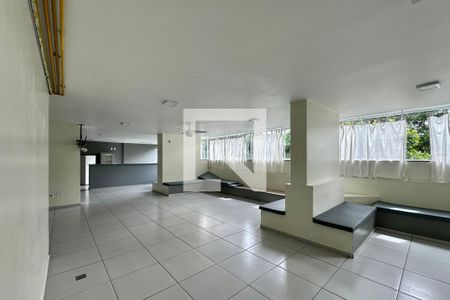 Apartamento à venda com 73m², 2 quartos e 1 vaga Apartamento à venda com 73m², 2 quartos e 1 vagaÁrea comum - Playground