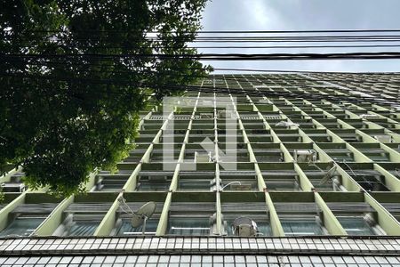 Apartamento à venda com 73m², 2 quartos e 1 vaga Apartamento à venda com 73m², 2 quartos e 1 vagaFachada