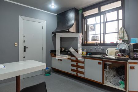 Apartamento à venda com 152m², 3 quartos e 2 vagas Apartamento à venda com 152m², 3 quartos e 2 vagasCozinha