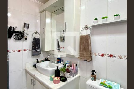 Apartamento para alugar com 60m², 2 quartos e 1 vaga Apartamento para alugar com 60m², 2 quartos e 1 vagaBanheiro da Suíte