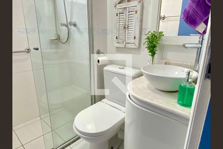 Apartamento para alugar com 60m², 2 quartos e 1 vaga Apartamento para alugar com 60m², 2 quartos e 1 vagaBanheiro