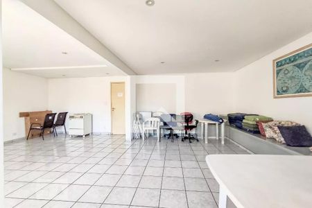 Apartamento para alugar com 60m², 2 quartos e 1 vaga Apartamento para alugar com 60m², 2 quartos e 1 vagaÁrea comum - Salão de festas