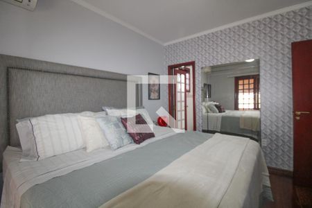 Casa à venda com 284m², 4 quartos e 4 vagas Casa à venda com 284m², 4 quartos e 4 vagasQuarto 2