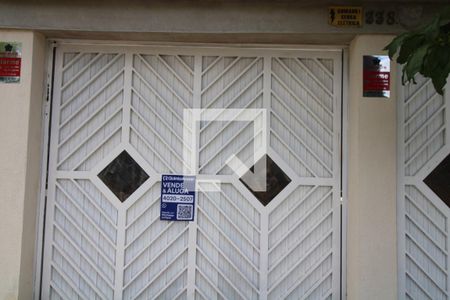 Casa à venda com 284m², 4 quartos e 4 vagasFachada