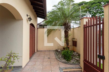 Casa à venda com 352m², 4 quartos e 4 vagasGaragem