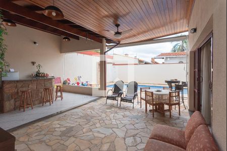 Casa à venda com 352m², 4 quartos e 4 vagasEspaço Gourmet