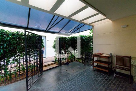 Apartamento à venda com 48m², 2 quartos e 1 vagaÁrea comum - Churrasqueira