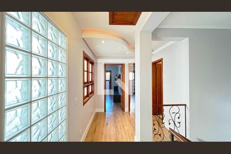 Casa à venda com 294m², 3 quartos e 4 vagas