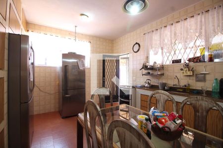 Casa à venda com 224m², 4 quartos e 3 vagasCozinha