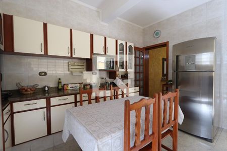 Casa à venda com 200m², 3 quartos e 2 vagasCozinha
