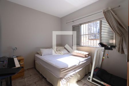 Casa à venda com 200m², 3 quartos e 2 vagasQuarto 2