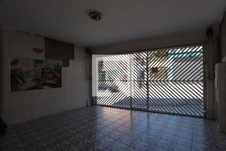 Casa à venda com 200m², 3 quartos e 2 vagasGaragem