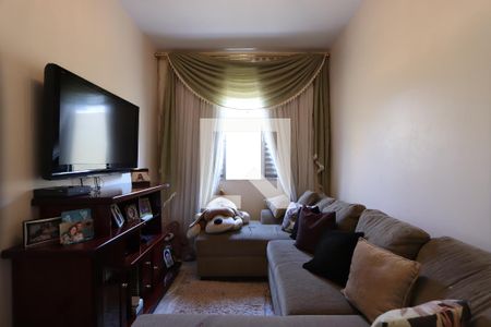 Casa à venda com 200m², 3 quartos e 2 vagasSala de TV