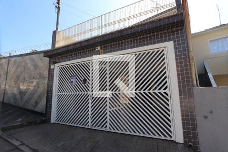 Casa à venda com 200m², 3 quartos e 2 vagasFachada