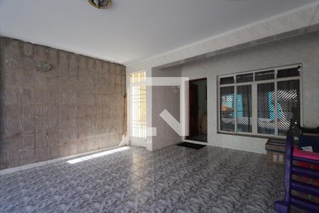 Casa à venda com 200m², 3 quartos e 2 vagasGaragem