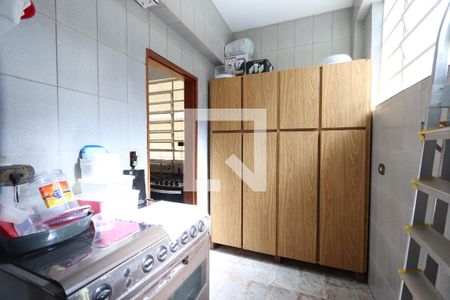 Casa à venda com 200m², 3 quartos e 2 vagasDespensa