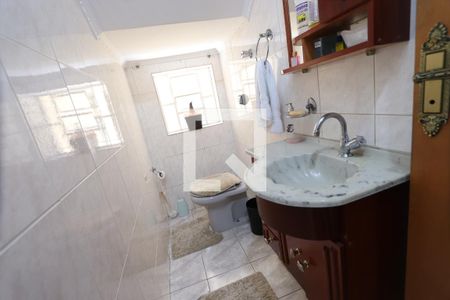 Casa à venda com 200m², 3 quartos e 2 vagasLavabo