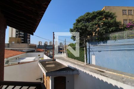 Casa à venda com 260m², 5 quartos e 8 vagasQuarto 3 - Varanda