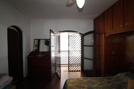 Casa à venda com 260m², 5 quartos e 8 vagasQuarto 3