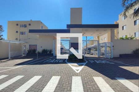 Apartamento à venda com 64m², 2 quartos e 1 vaga Apartamento à venda com 64m², 2 quartos e 1 vagaFachada do Condomínio