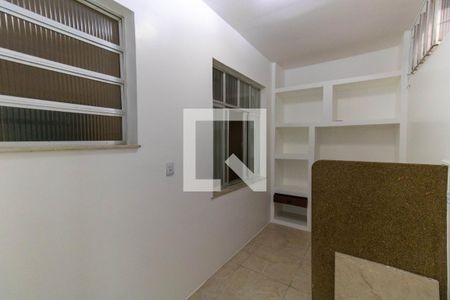 Apartamento à venda com 90m², 3 quartos e sem vagaÁrea de Serviço