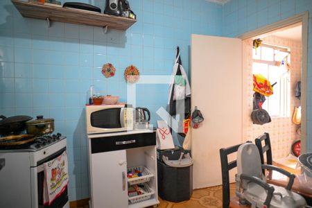 Casa à venda com 276m², 2 quartos e 2 vagas Casa à venda com 276m², 2 quartos e 2 vagasCozinha