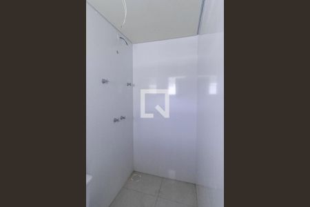 Casa à venda com 133m², 2 quartos e 1 vagaBanheiro da suíte