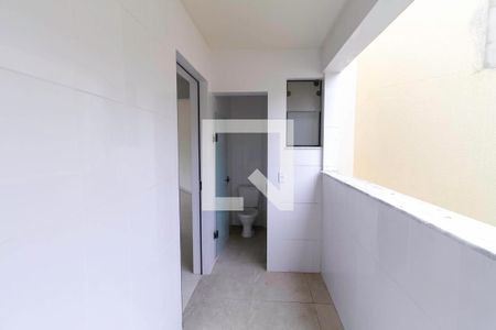 Casa à venda com 133m², 2 quartos e 1 vagaÁrea de serviço