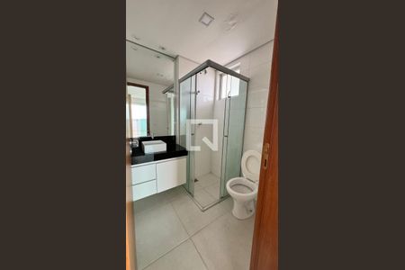 Apartamento à venda com 190m², 4 quartos e 3 vagasBanheiro