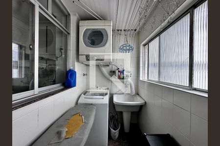 Apartamento à venda com 280m², 3 quartos e 3 vagas Apartamento à venda com 280m², 3 quartos e 3 vagasÁrea de Serviço
